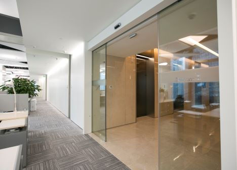 全玻璃自動(dòng)門 全玻璃自動(dòng)門