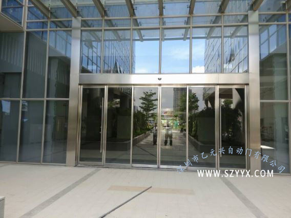 不銹鋼玻璃自動門 不銹鋼玻璃自動門